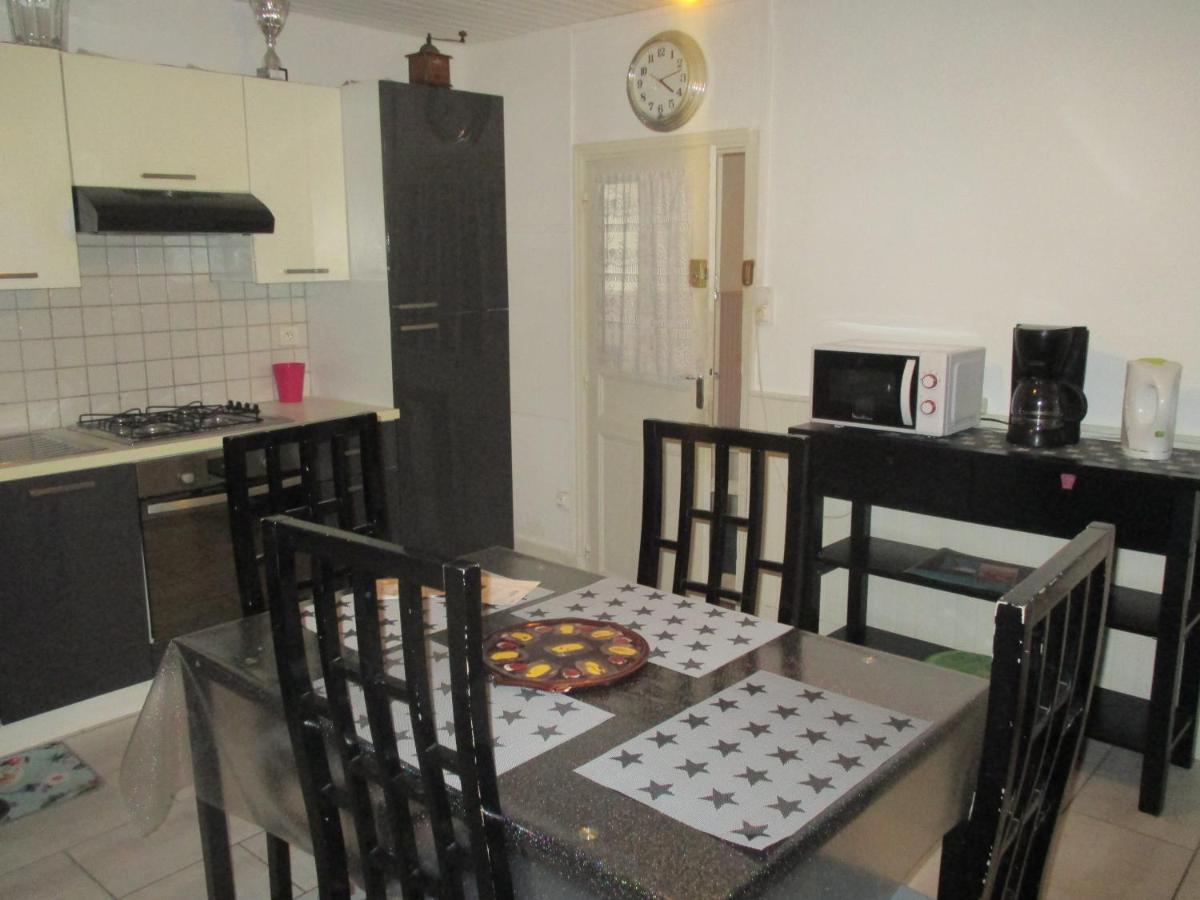 Ferienwohnung Betrancourt Gannat Exterior foto